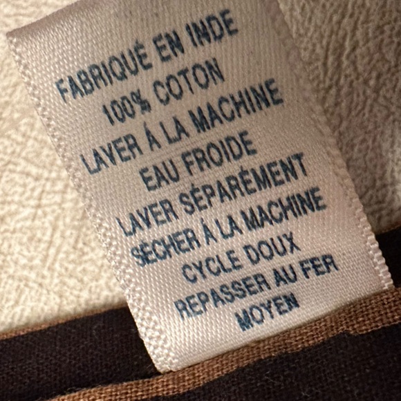 April Cornell Vintage Pink Floral Table Cloth 54” x 54” 100% Cotton - Picture 4 of 8